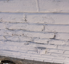 Leaking pipe & roof.